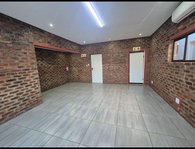 48M² MINI FACTORY TO LET IN BAILLIE PARK
